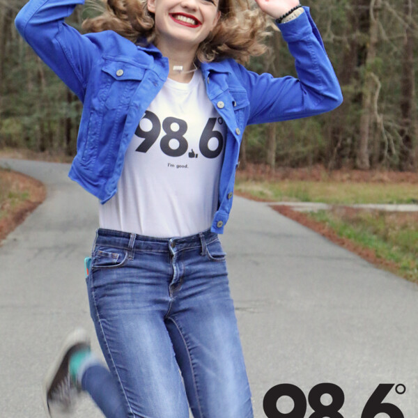 DM130L District ® Women’s Perfect Tri ® Tee Thumbnail